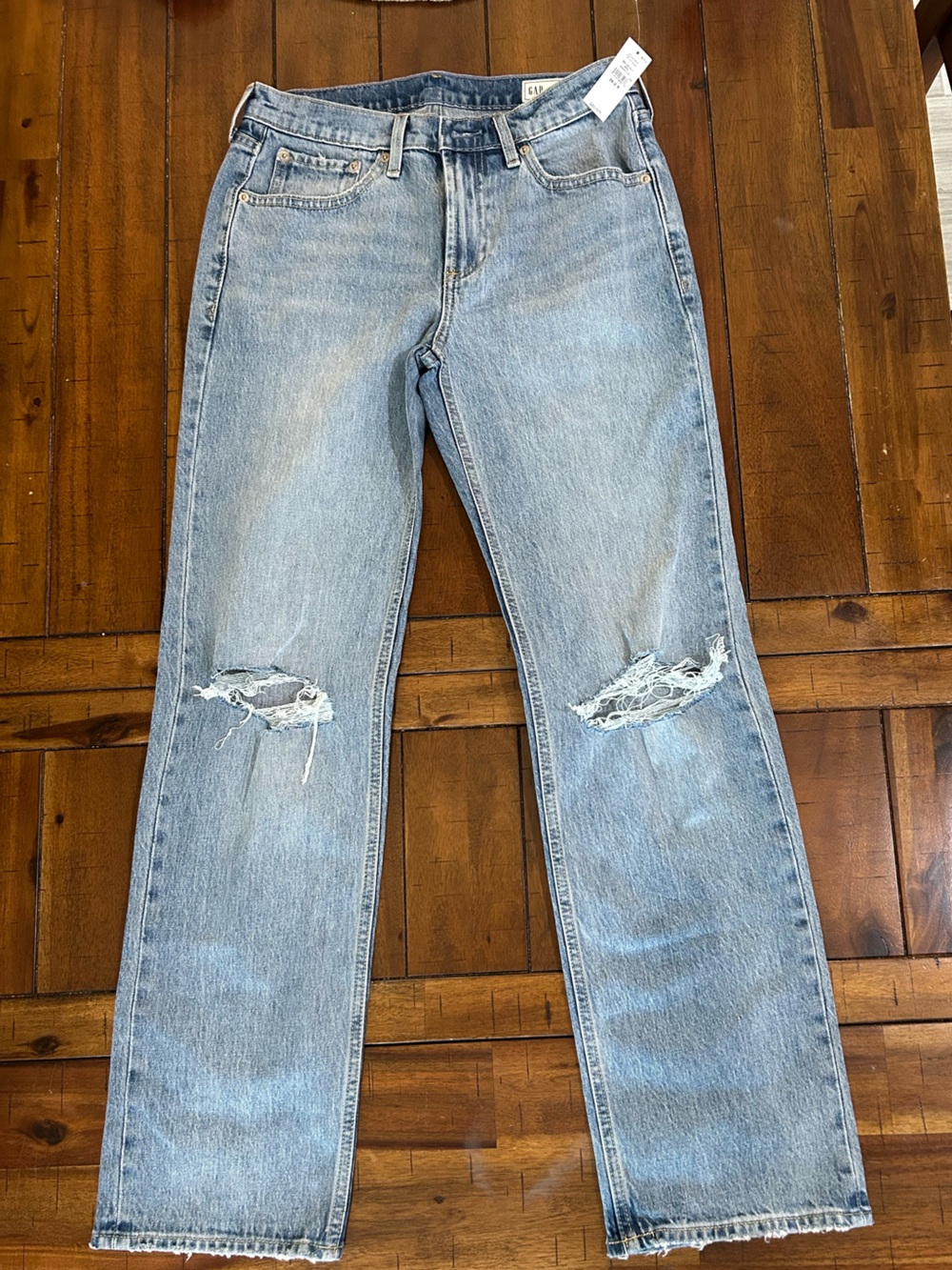 GAP Women's Light Blue Straight Leg Ripped Jeans